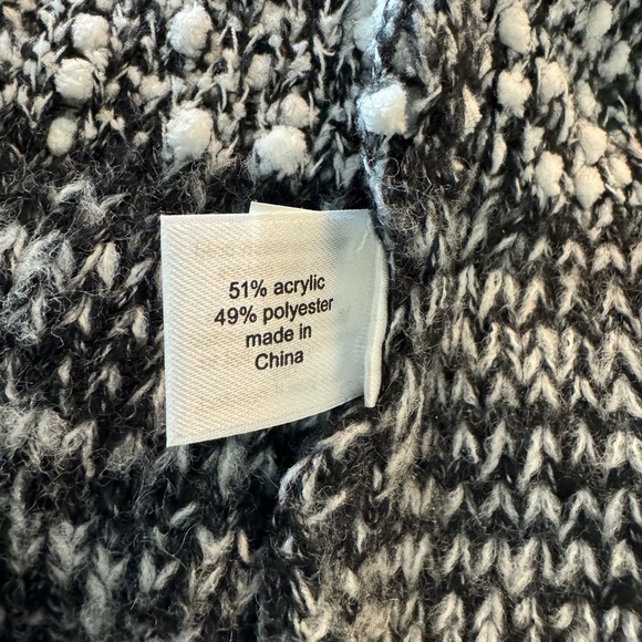 Lane Bryant plus size Open Front Cardigan. Super Soft Popcorn Texture - Picture 9 of 9